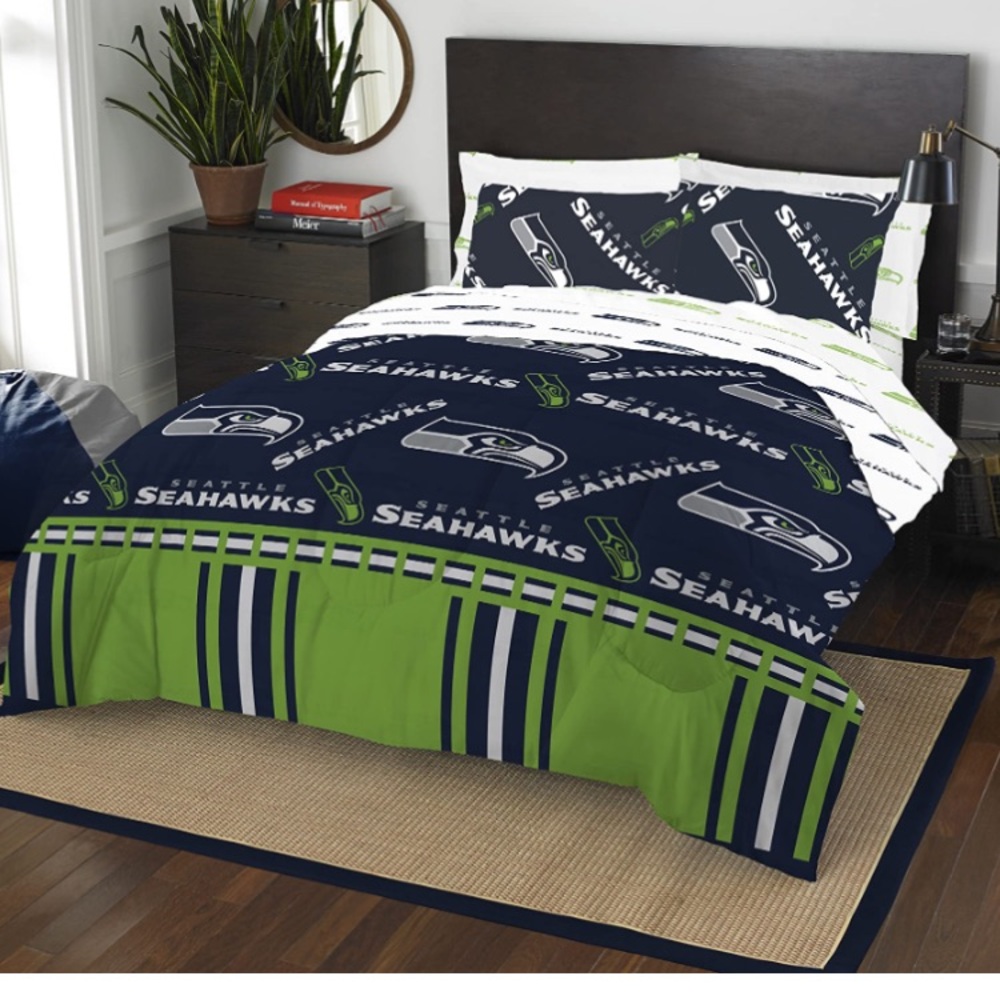 Seattle Seahawks bed in a bag Comforter set. Full Size
